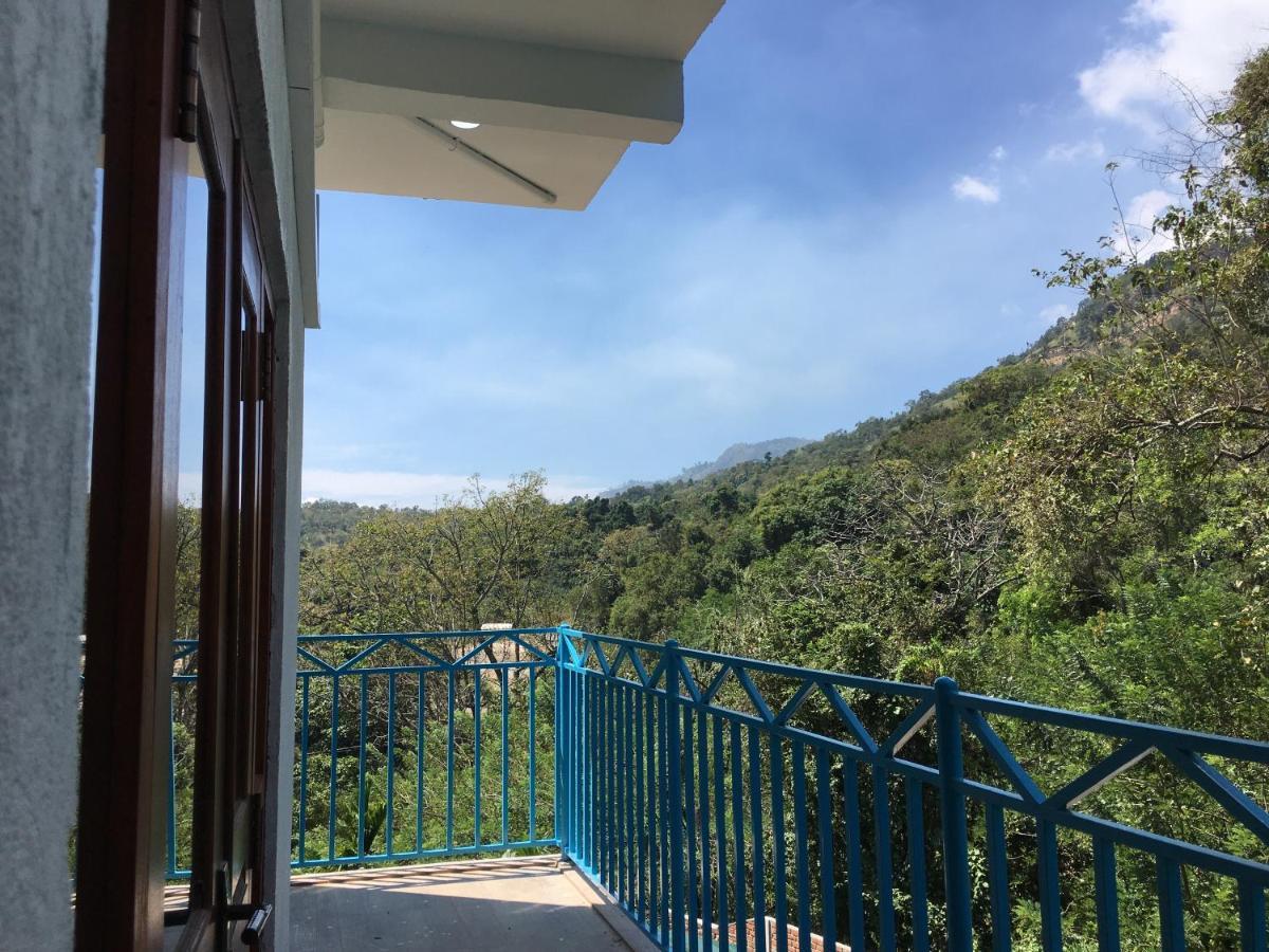 Moi Ella By Dbi Hotel Exterior photo